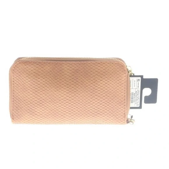 NWT wristlet wallet - Picture 2 of 3